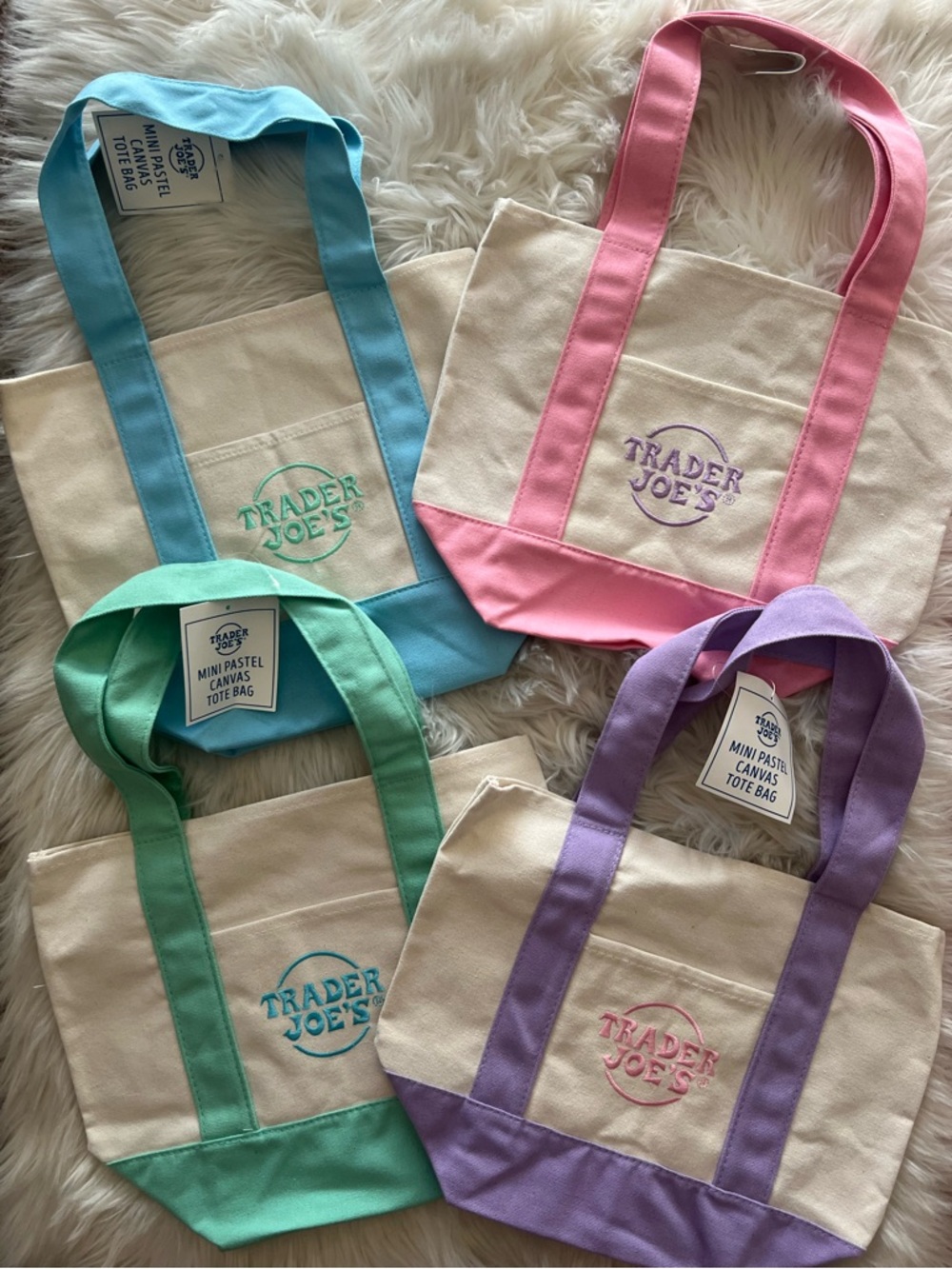 Trader Joe’s Spring pastel tote bags. NEW